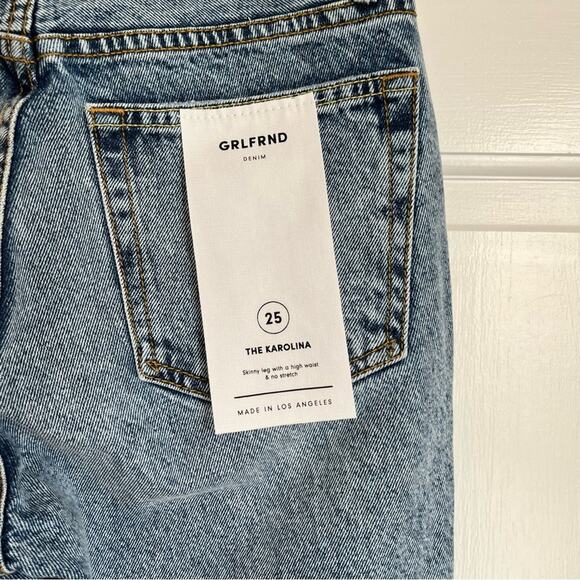 NWT Revolve Grlfrnd  Jeans in Karolina High Rise Button Fly Distressed Size 25 - Picture 7 of 8